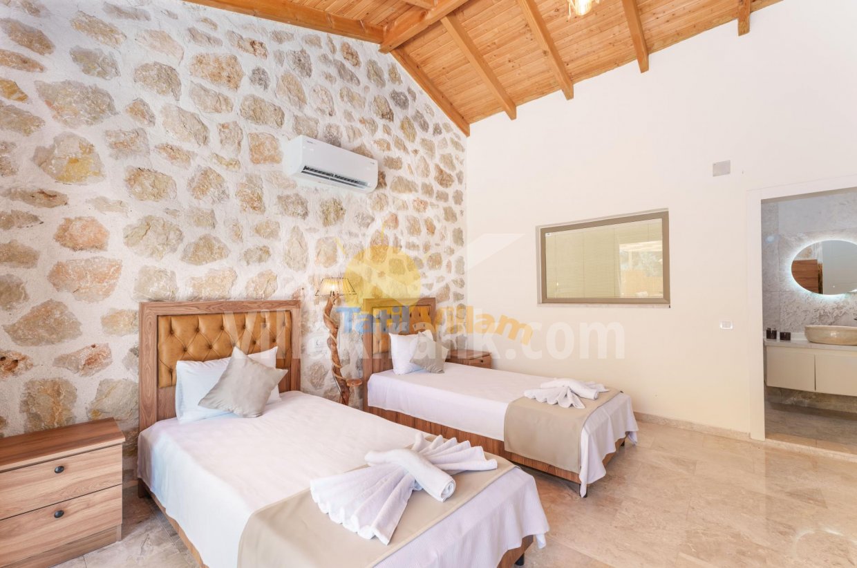 Villa Sunshine