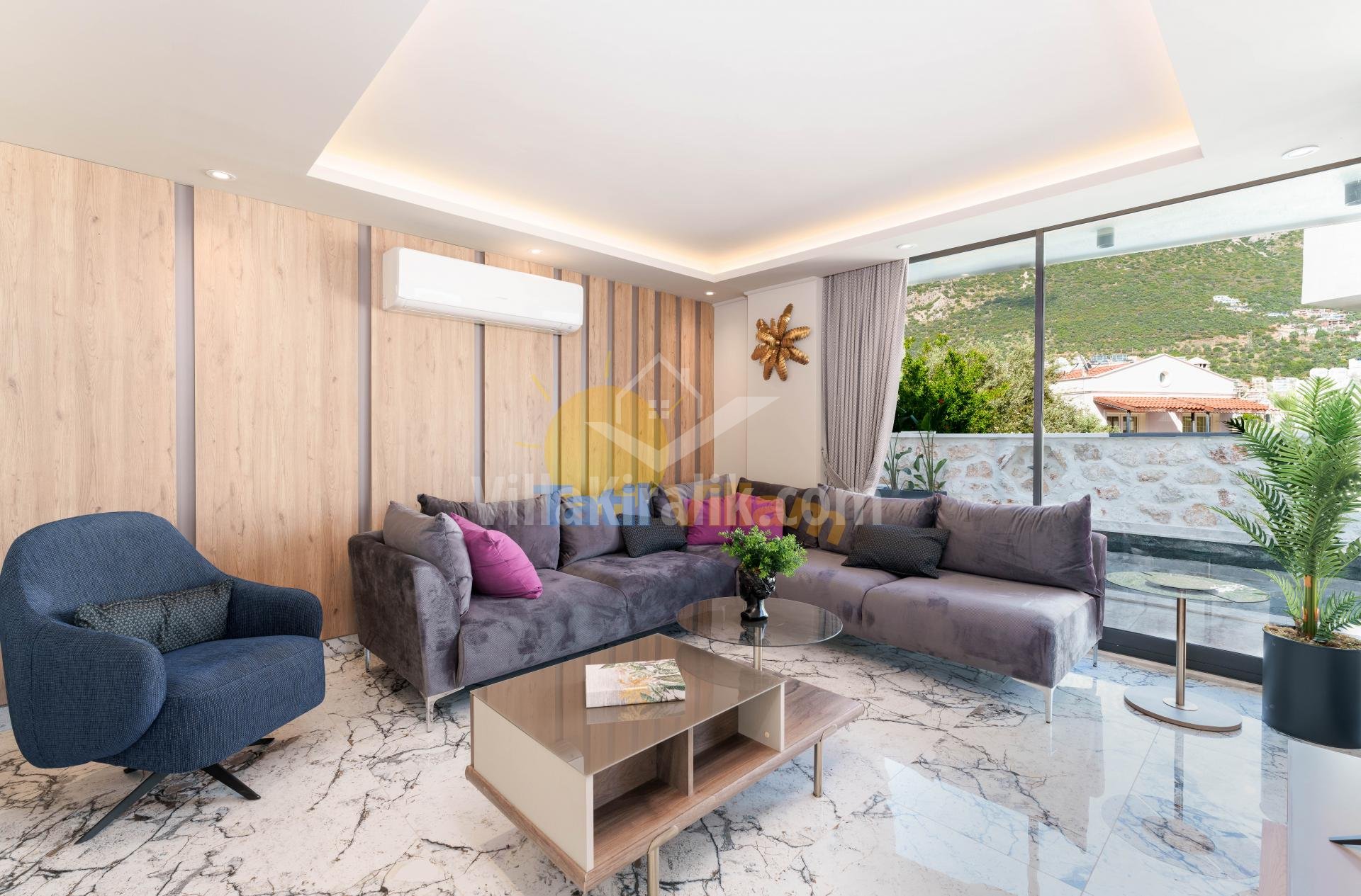 Villa Sally