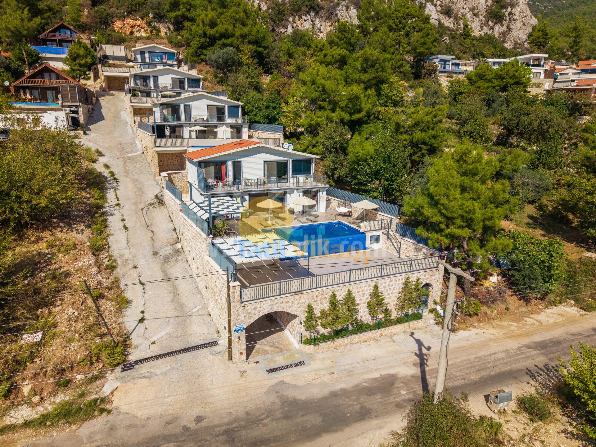 Villa Samiris 1