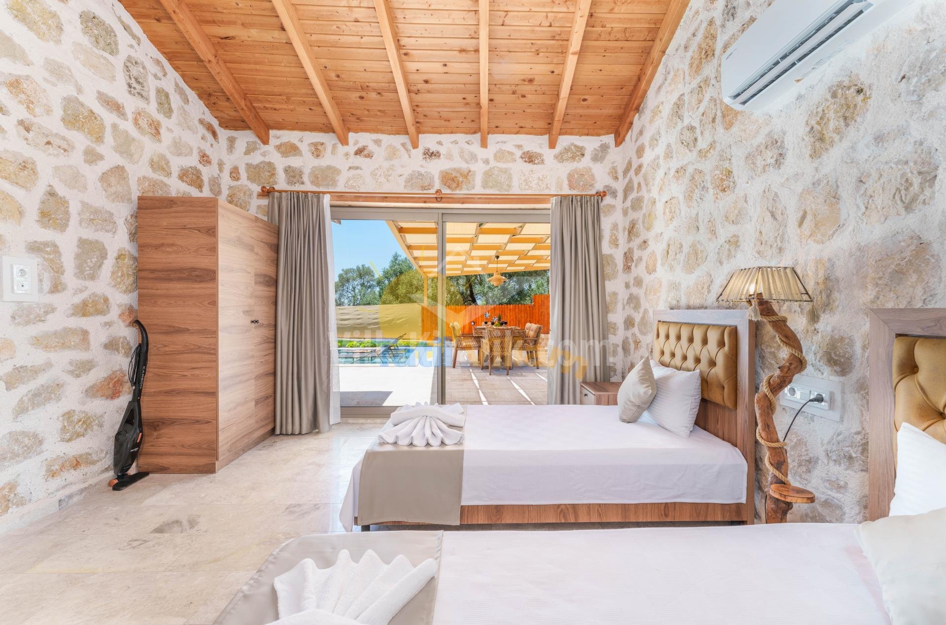 Villa Sunshine