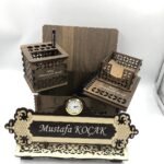 AHŞAP YAZILI SÜMEN TAKIMI - MASA İSİMLİĞİ - İSİMLİK - EN ŞIK OFİS HEDİYESİ