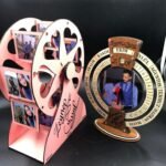 TAKVİMLİ SAAT VE RESİMLİ DÖNEN ÇARK - KİŞİYE ÖZEL YAZI