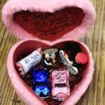 Kalpli Peluş Kutulu Kombin Set