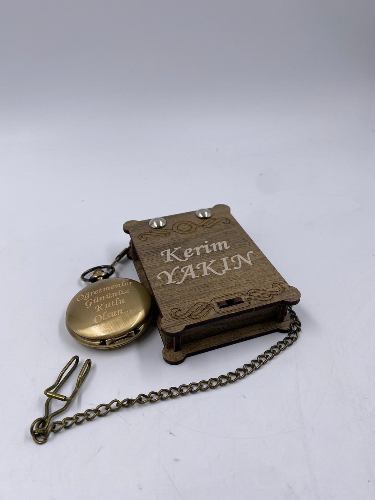 b2188727eb634c4a836ae8fa3db0459c.jpg ÖĞRETMENLER GÜNÜNE ÖZEL KÖSTEKLİ SAAT - Görsel 1