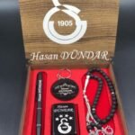 TARAFTARLI ERKEK SET - ÇAKMAK -TESBİH - KİŞİYE ÖZEL