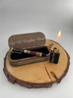 VIP KALEM VE EJDERHA GÖRÜNÜMLÜ ÇİFT REZİDANSLI ÇAKMAK (ÖZEL LAZER KESİM AHŞAP KUTU) HEDİYELİ - Görsel 5